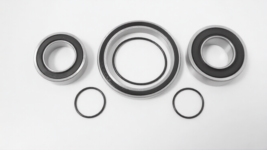 Hauptlager bzw. Kurbelwellenlager Reparatursatz passend für Bosch Gen2 E-Bike Motoren (CX und Speed) zur Reparatur und zum Austausch im Antriebssystem.
